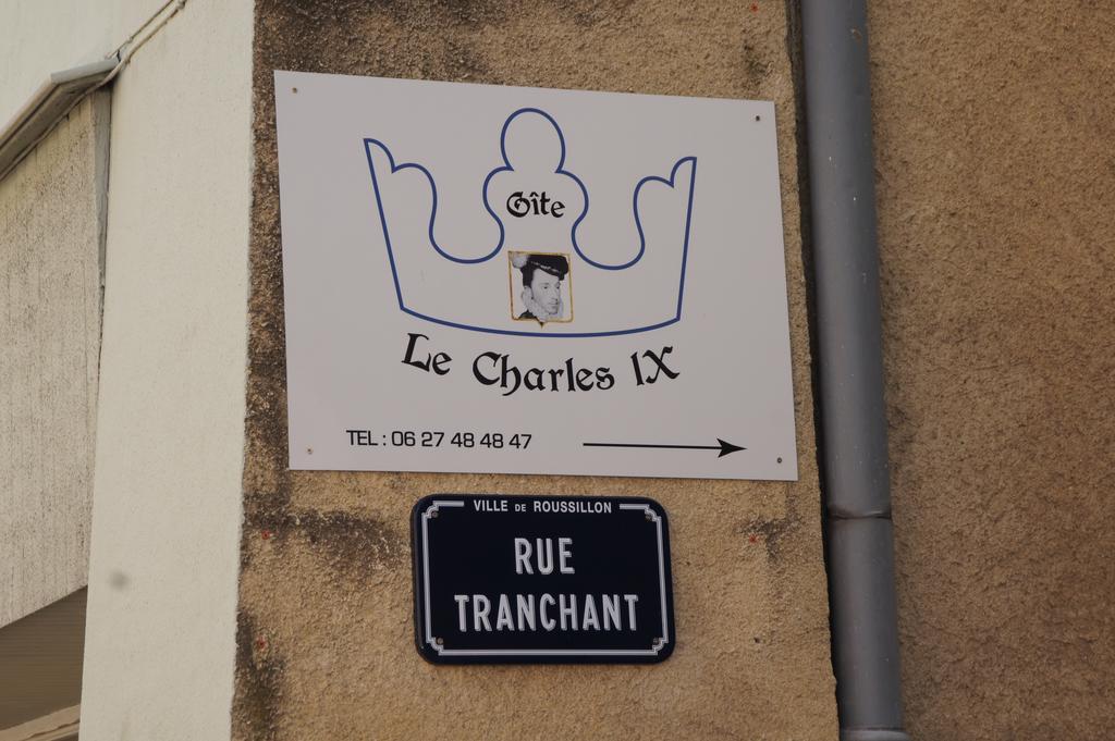 ルシヨンLe Charles IXアパートメント エクステリア 写真